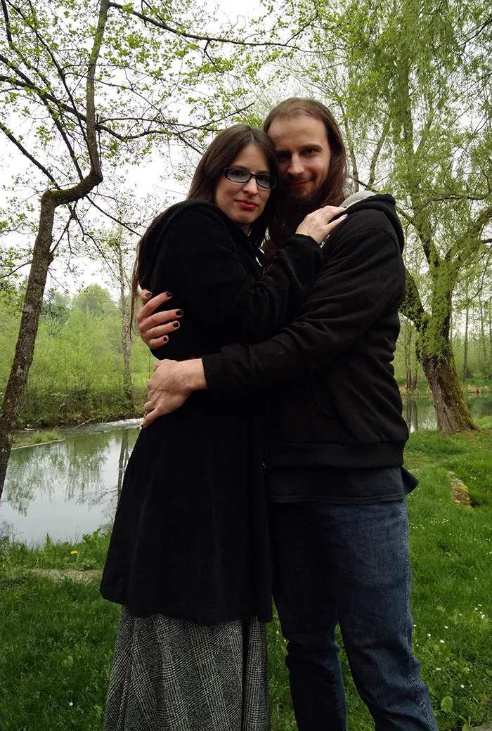 Alexi & Lilly photo 10
