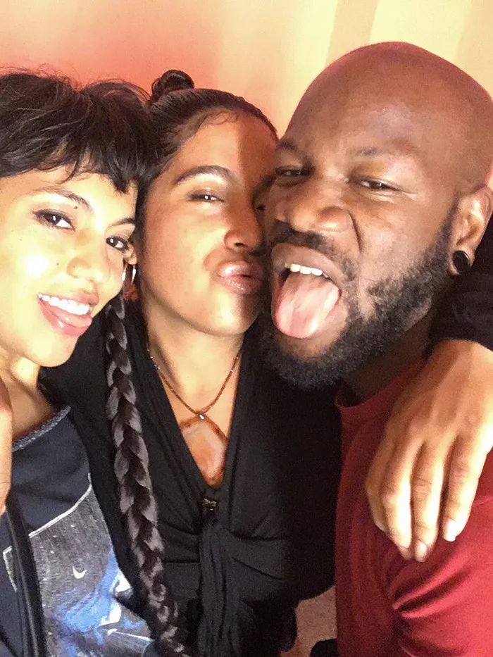 Bishop, Carmen & Lina photo 2