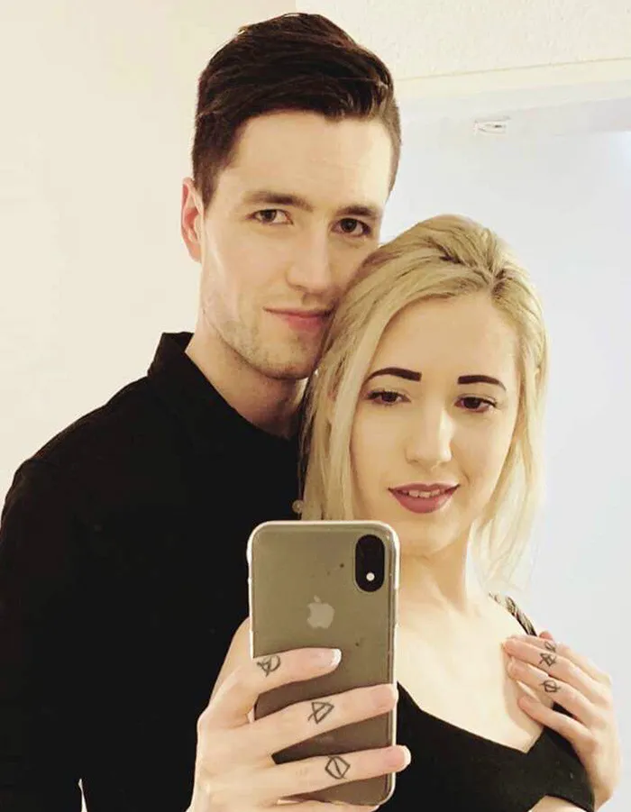 Joe & Mia photo 20