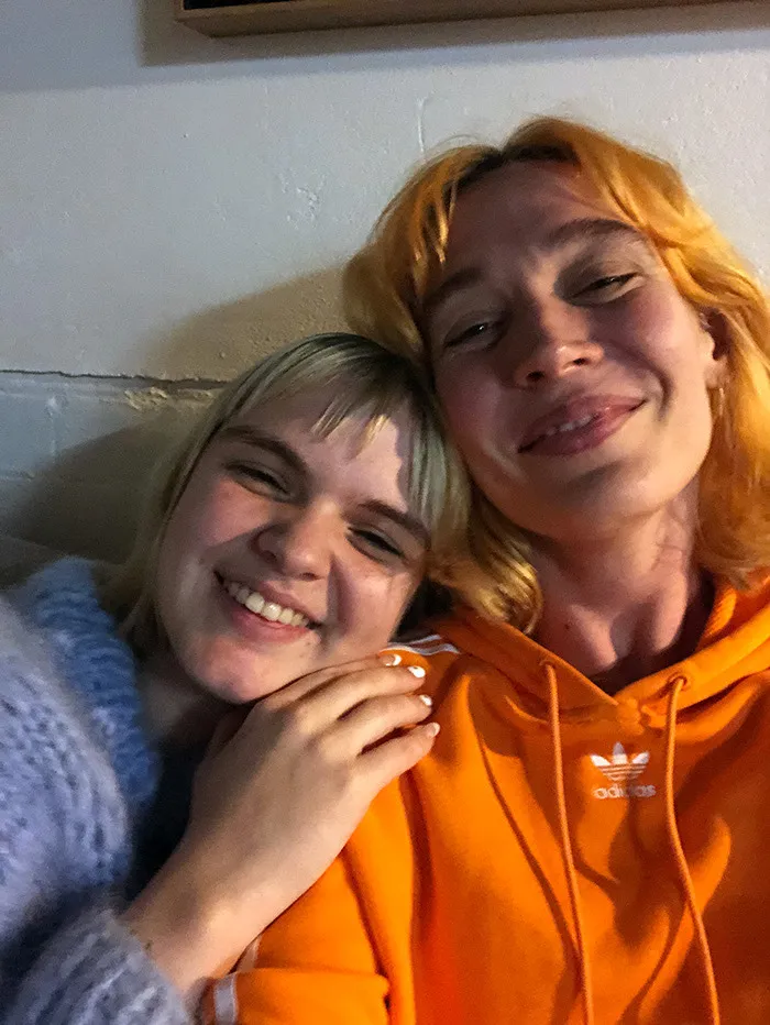 Alice & Rosie photo 5