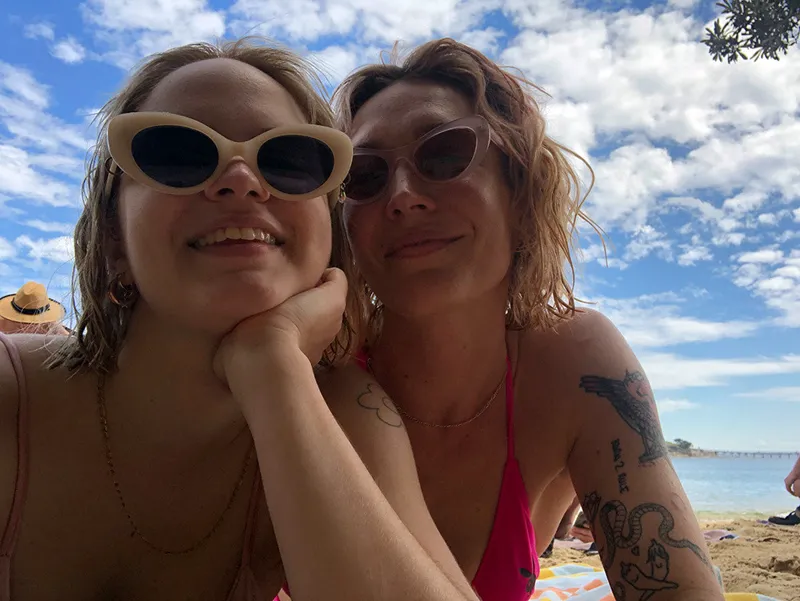 Alice & Rosie photo 10