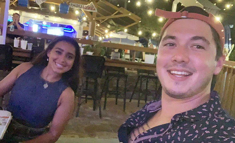 Alexa & Zach photo 17