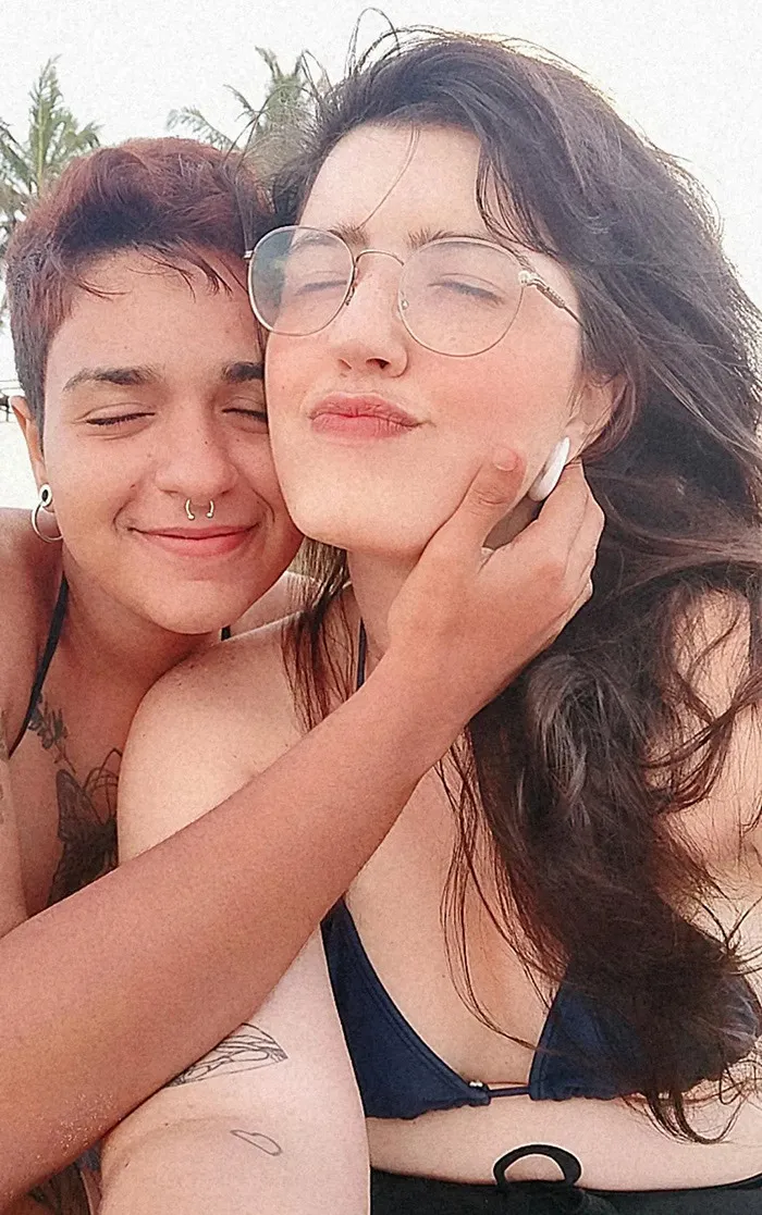 Ari & Sofi photo 11