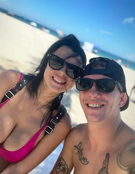 Jason & Nadia photo 3