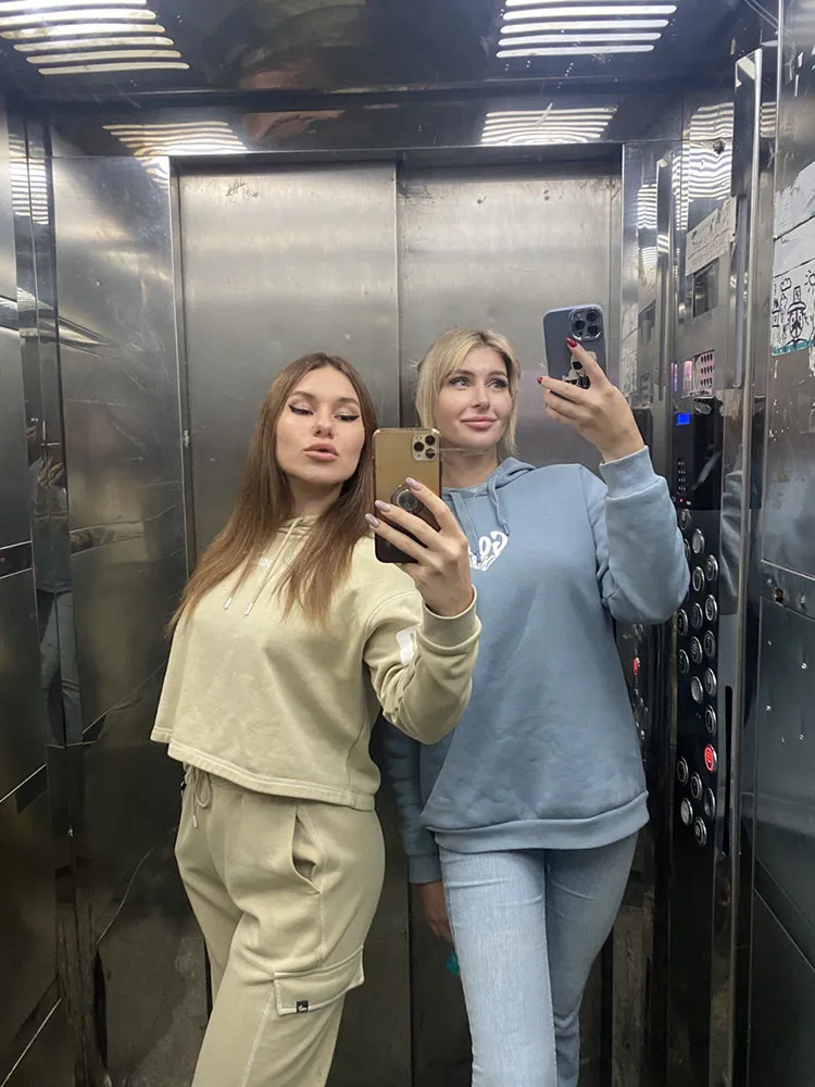 Alena, Russel & Valeryia photo 12