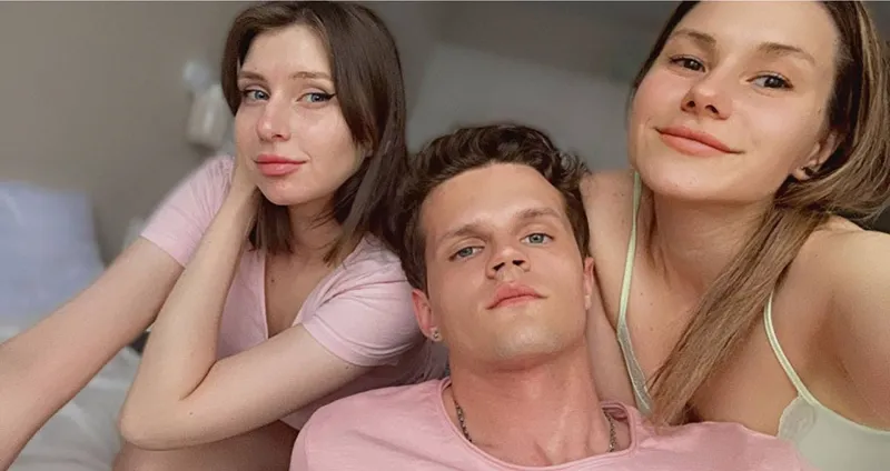 Alena, Russel & Valeryia photo 9