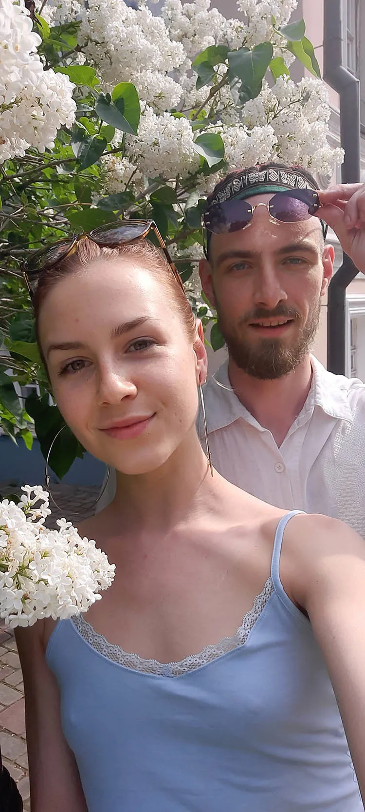 Alecia & Alex photo 2