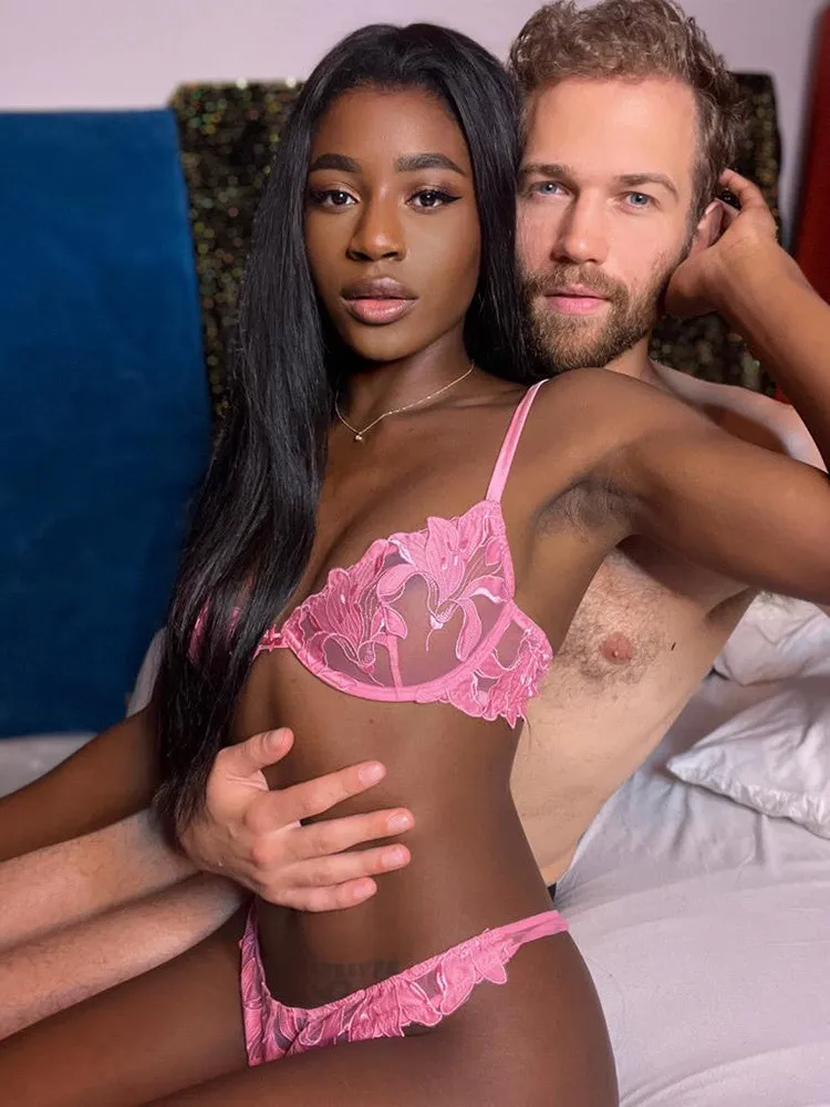 Nicole & Jonte photo 2