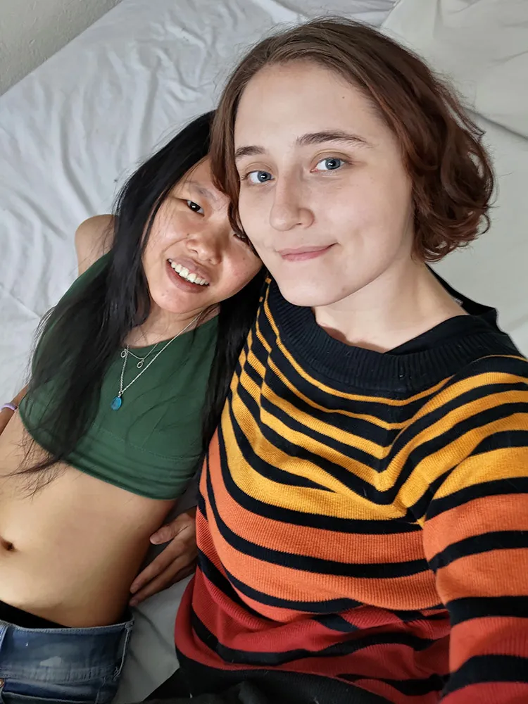Alexa & Angira photo 8