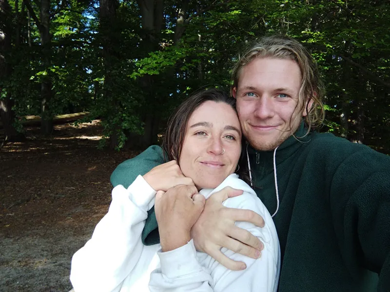 Lizzie & Tom photo 2