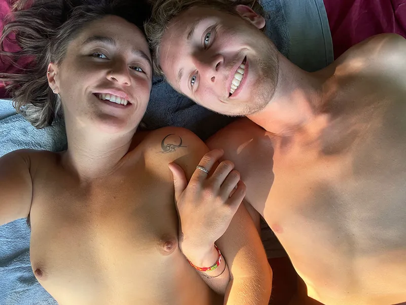 Lizzie & Tom photo 9