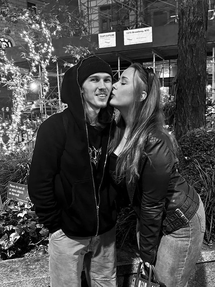 Zoey & Zack photo 21