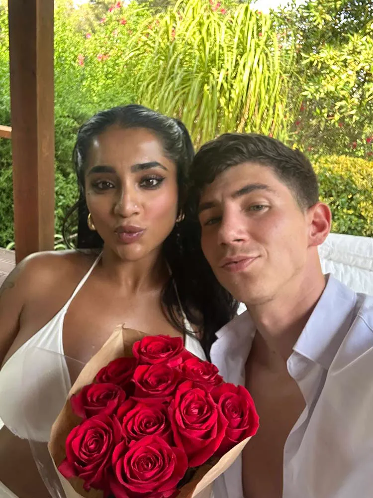 Yasmina & Brady photo 17