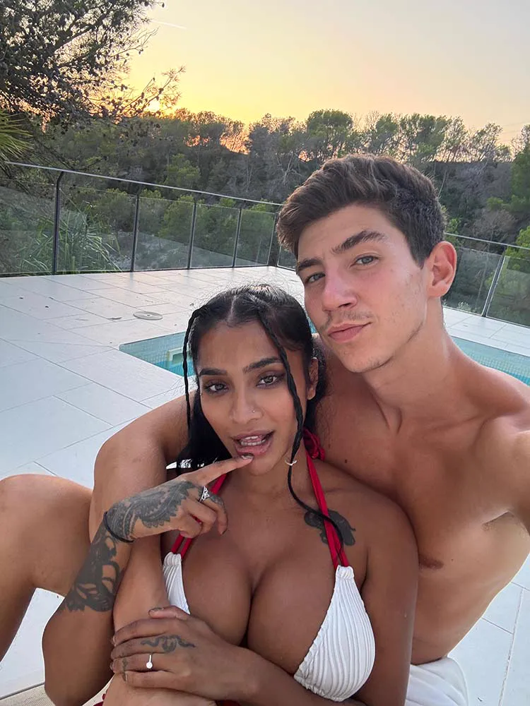 Yasmina & Brady photo 13