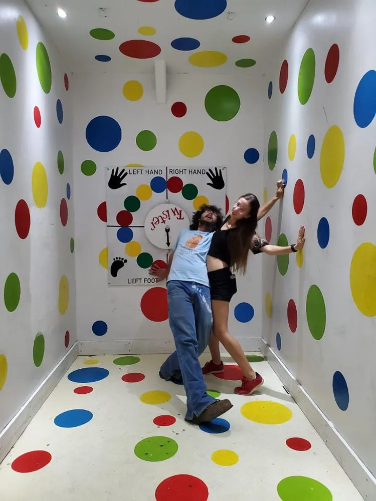Margo & Xander photo 17