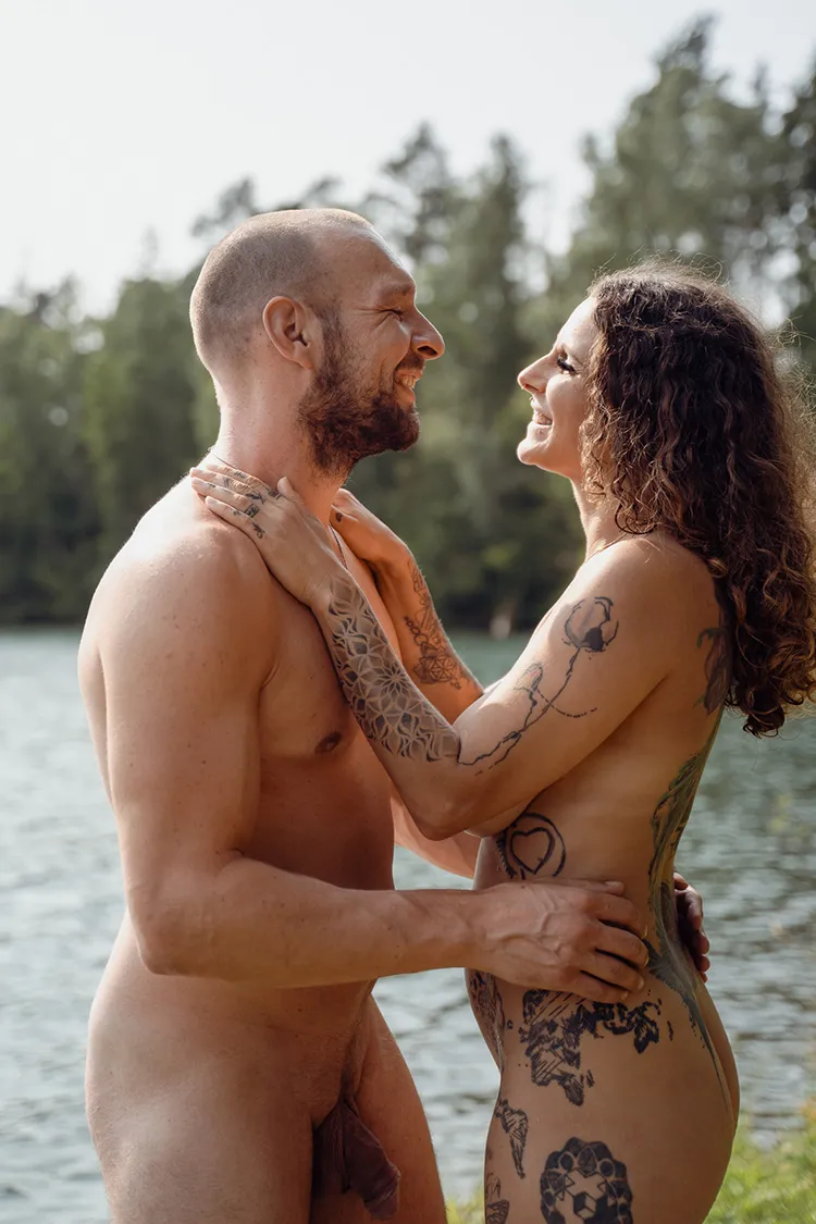 Ben & Mara photo 15