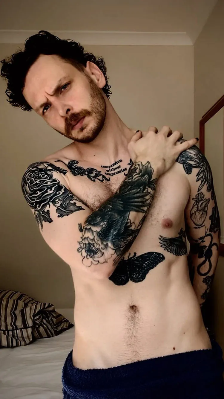 Jesse & Lola photo 25