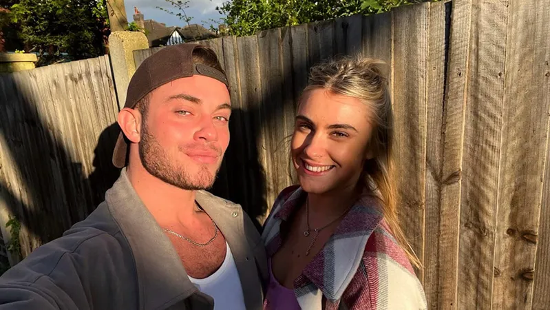 Ellis & Lauren photo 1